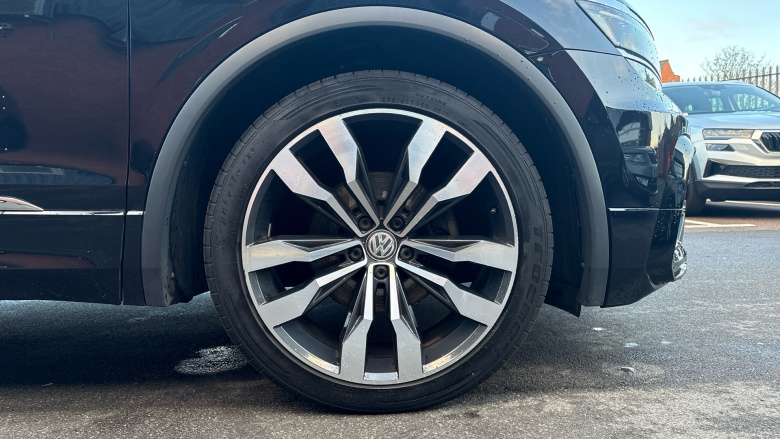 Volkswagen Tiguan 2.0 TDi 150 4Motion R-Line 5dr DSG Diesel Estate